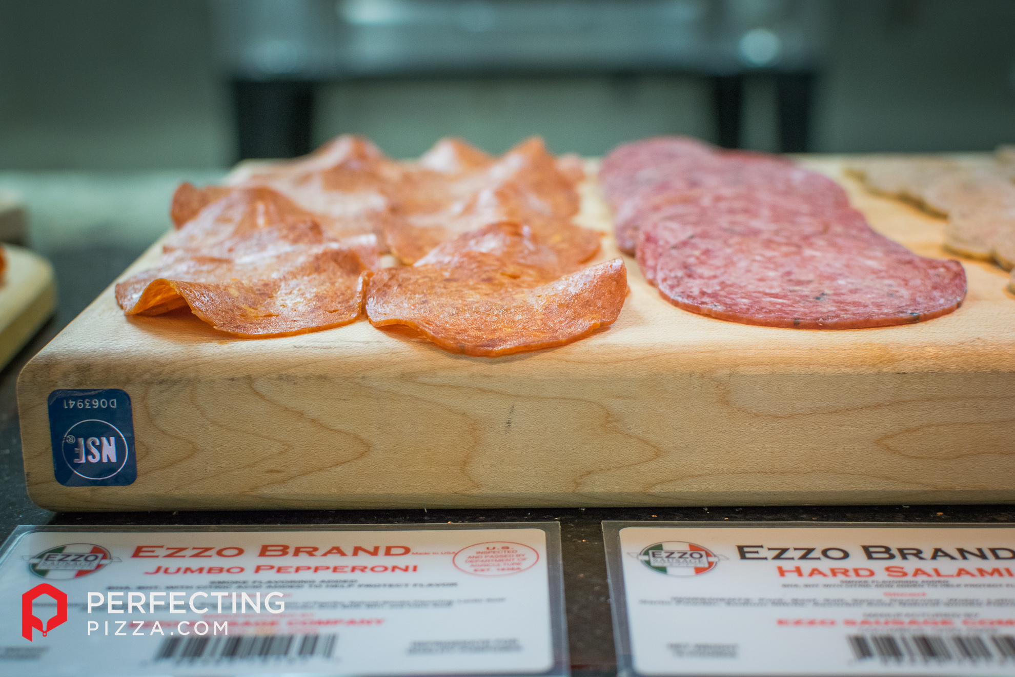 Ezzo Pepperoni Perfecting Pizza